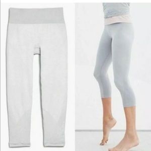 NWT New Balance J Crew Capri Leggings Sz L